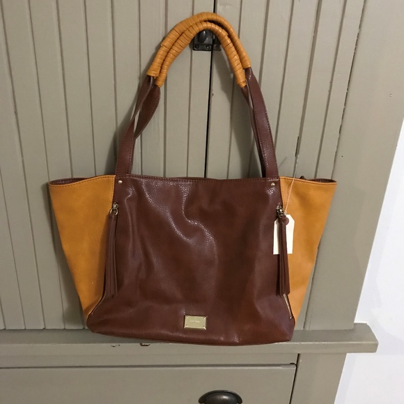 Nine West Handbags - Nine West Tote